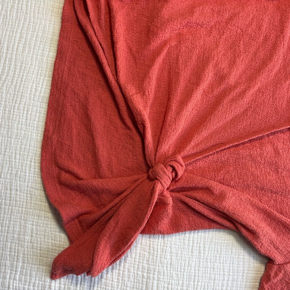 Time and Tru Women's Coral Short Sleeve Top - Picture 3 of 4